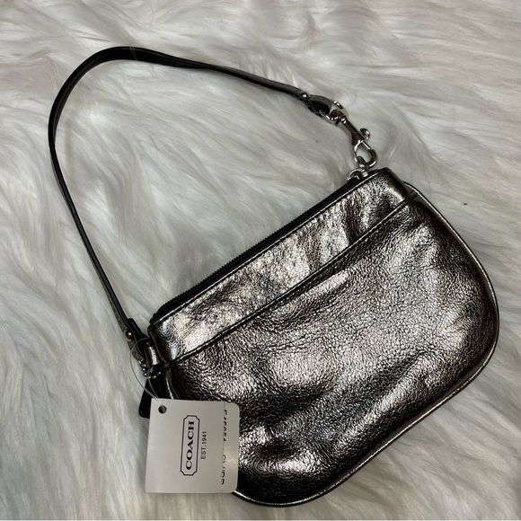 COACH LEATHER PEWTER WRISTLET NWT - Picture 5 of 13